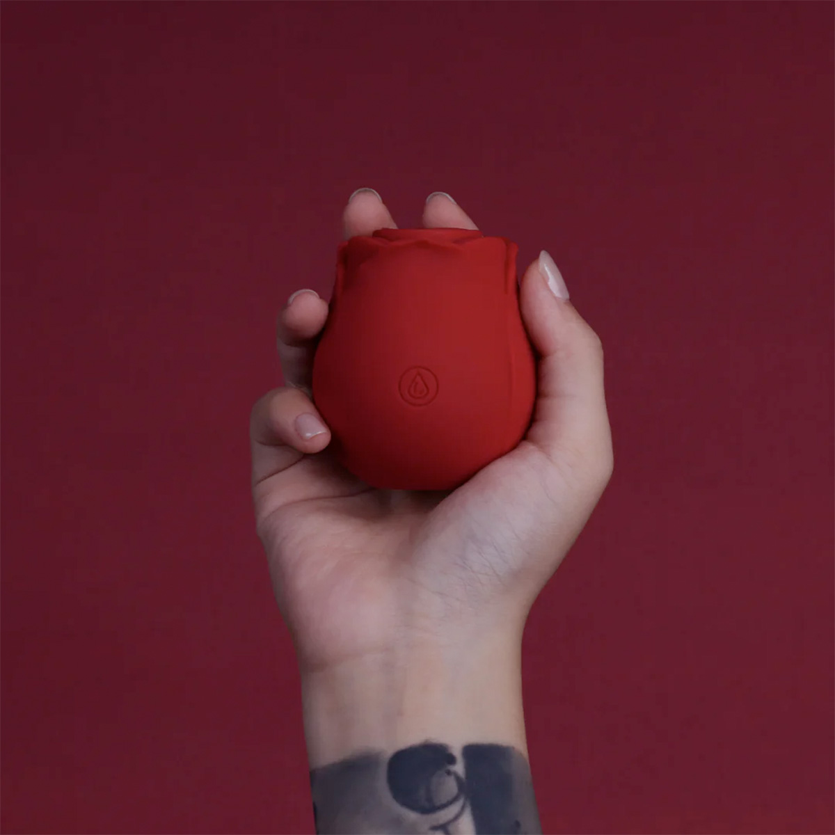 Tracy's Dog Вибрирующий красный бутон розы Rose Vibrator