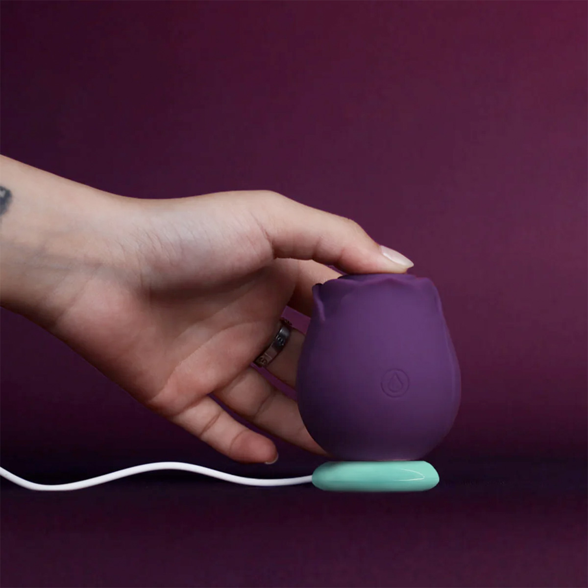 Tracy's Dog Вибрирующий фиолетовый бутон розы Rose Vibrator